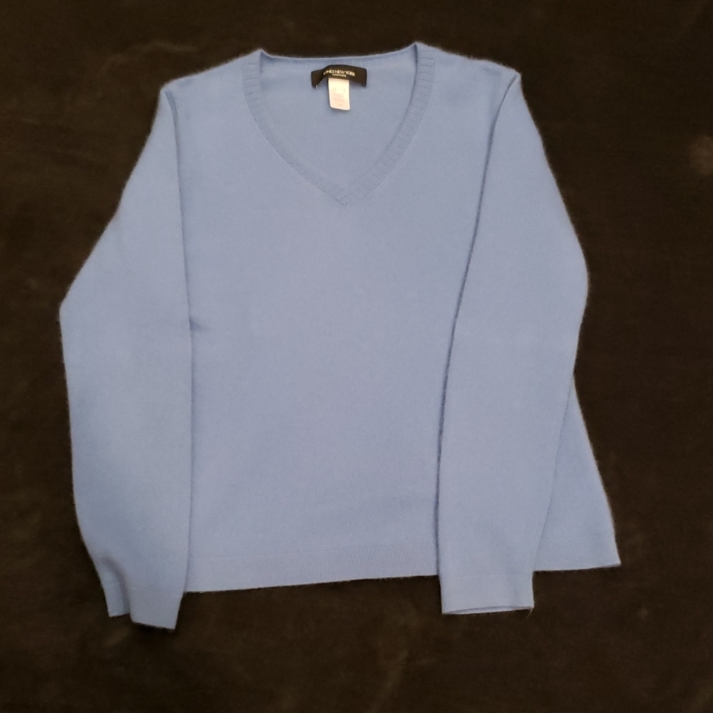 Jones New York Cashmere sweater